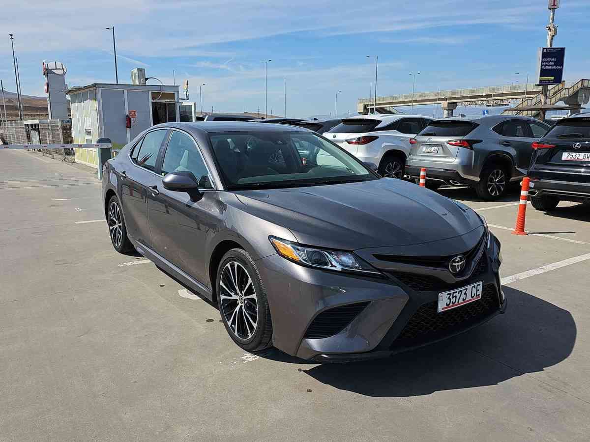 Toyota Toyota Camry — миниатюра 3