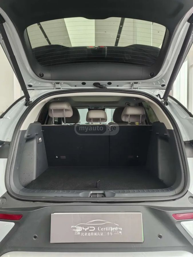 BYD Yuan 2025 — миниатюра 10