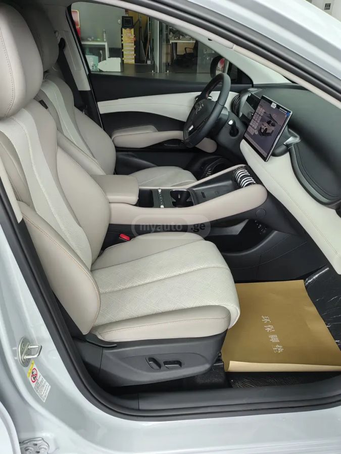 BYD Yuan 2025 — миниатюра 9