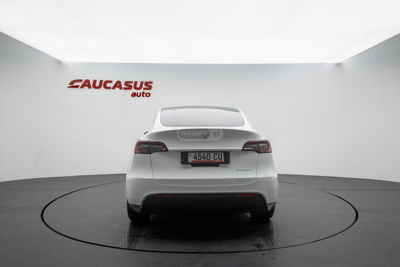 Tesla Tesla Model Y — миниатюра 5