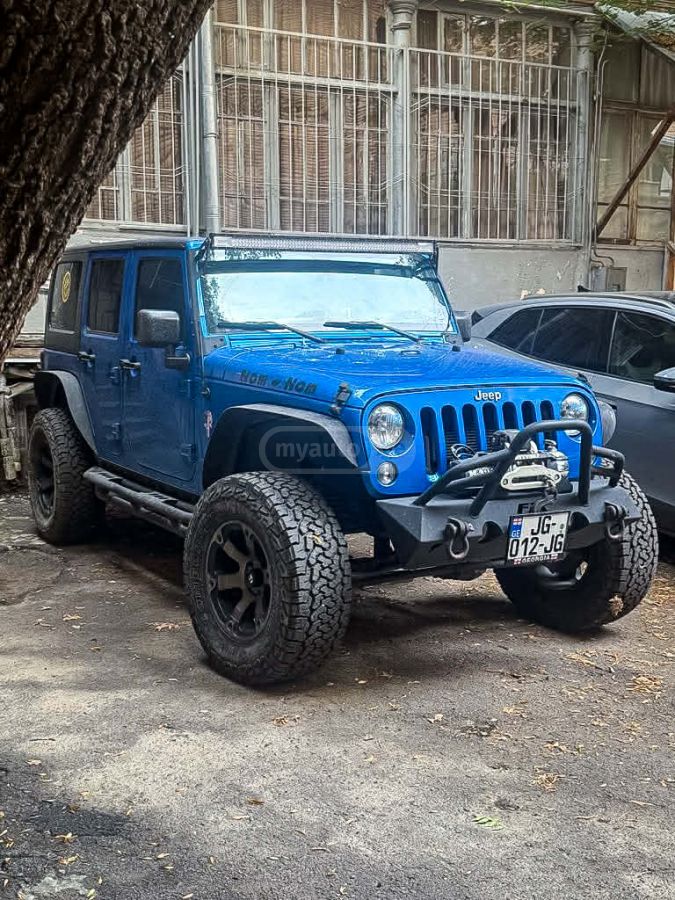 Jeep Wrangler - фото 2