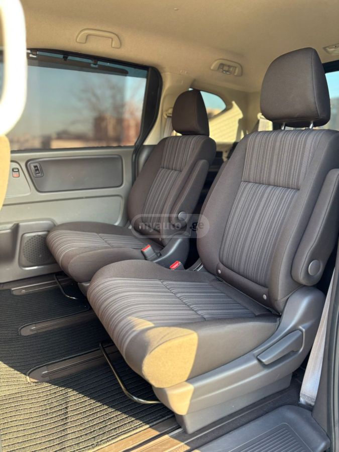 Honda Freed - фото 10