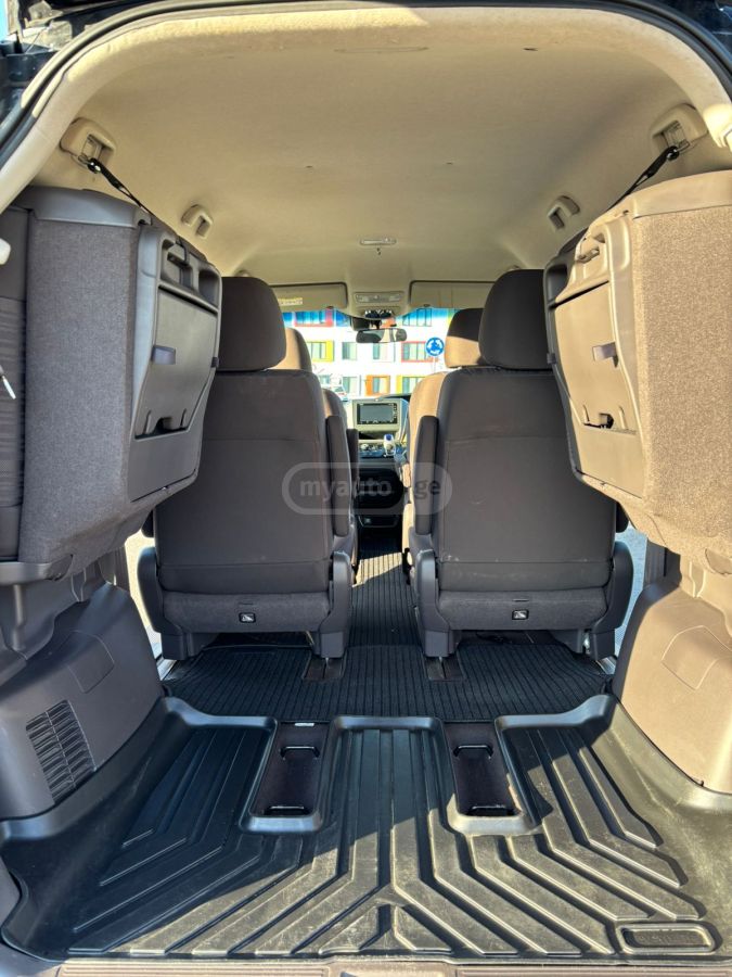 Honda Freed - фото 5