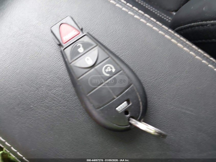 Jeep X 4dr 4x4 Automatic — миниатюра 11