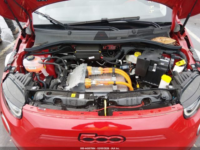 Fiat 500e 2024 — миниатюра 10