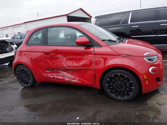 Fiat 500e 2024 — миниатюра 12