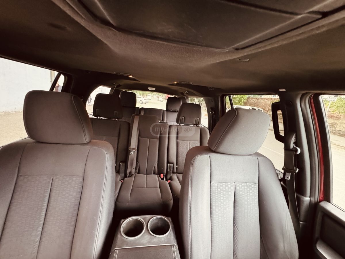Ford Expedition - фото 11