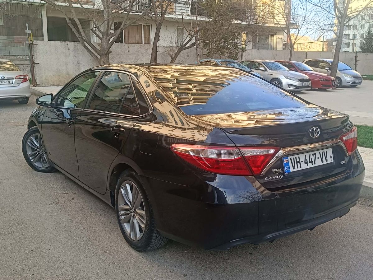 Toyota Camry - фото 11