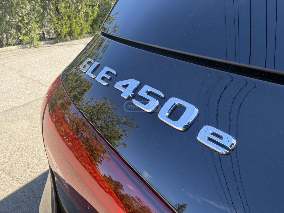 Mercedes-Benz GLE 450 AMG - фото 14