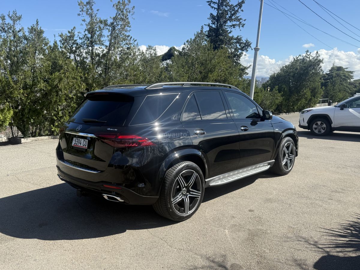 Mercedes-Benz GLE 450 AMG - фото 9