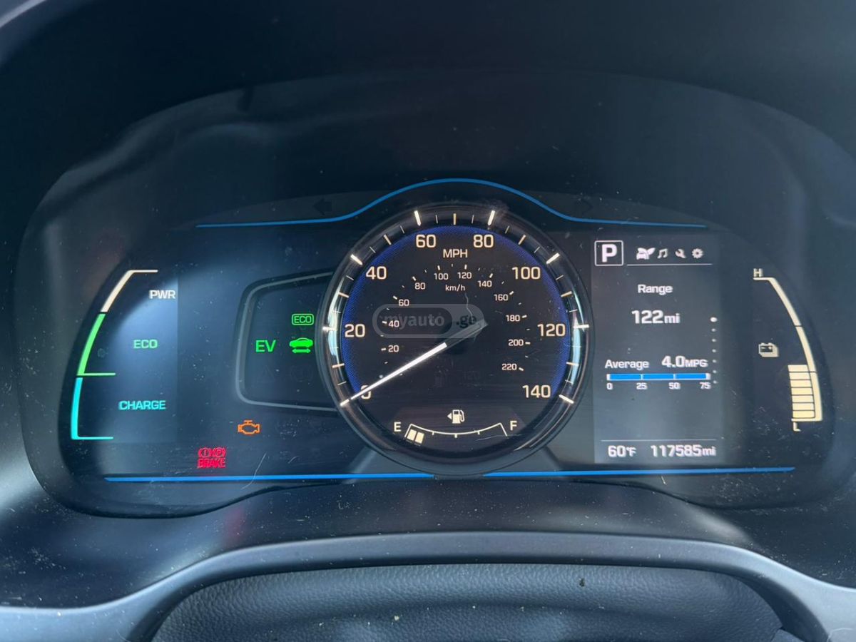 Hyundai Ioniq - фото 6