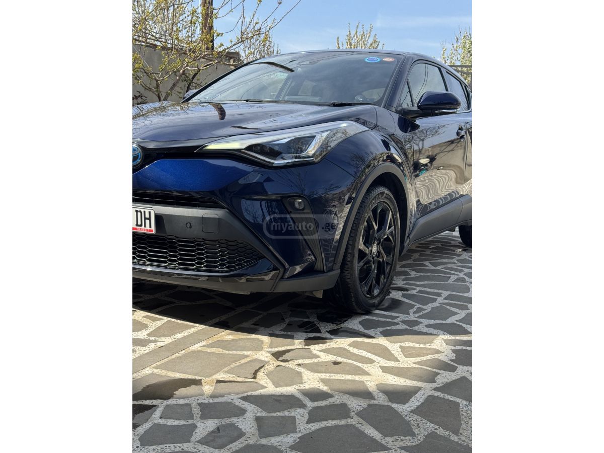 Toyota CHR - фото 6