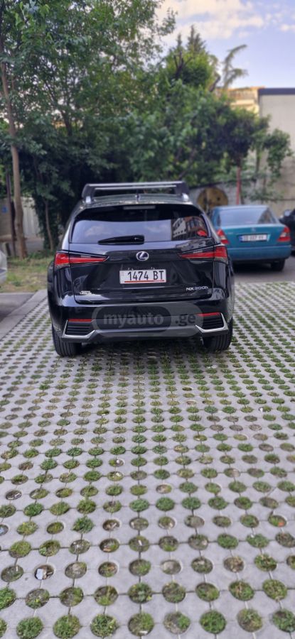 Lexus NX 300 - фото 4