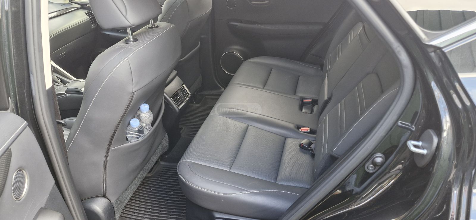 Lexus NX 300 - фото 8