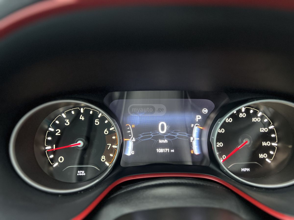 Jeep Compass - фото 10