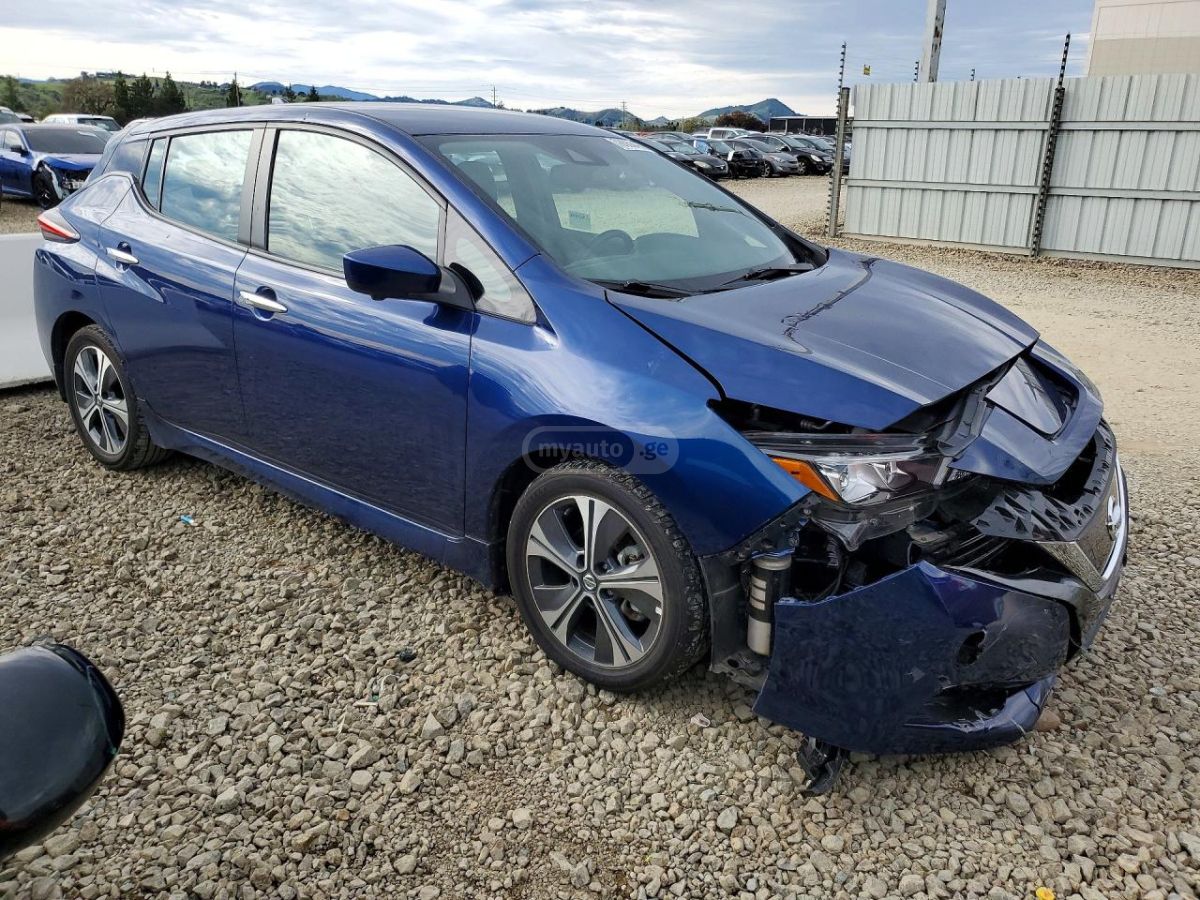 Nissan Leaf - фото 4