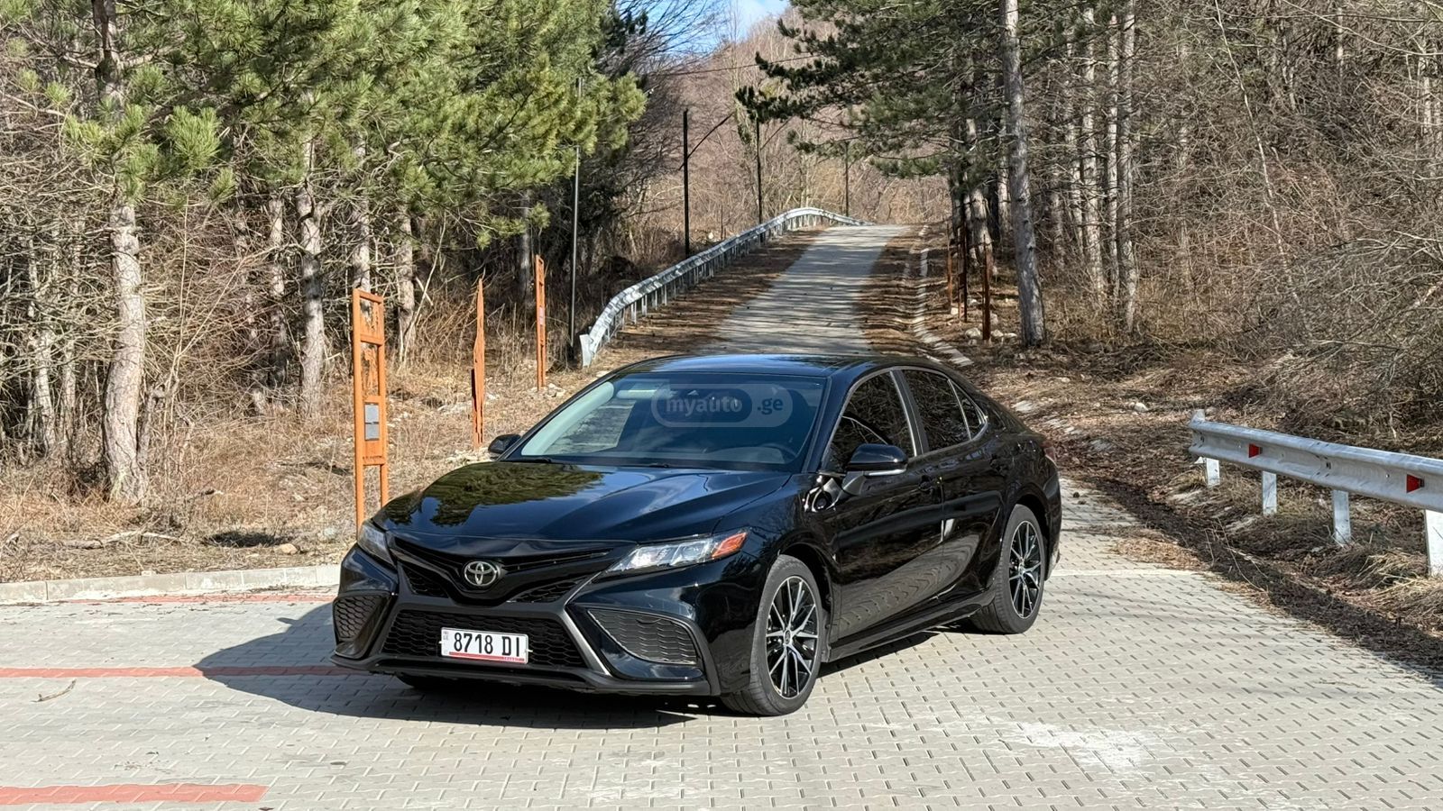 Toyota Camry - фото 6