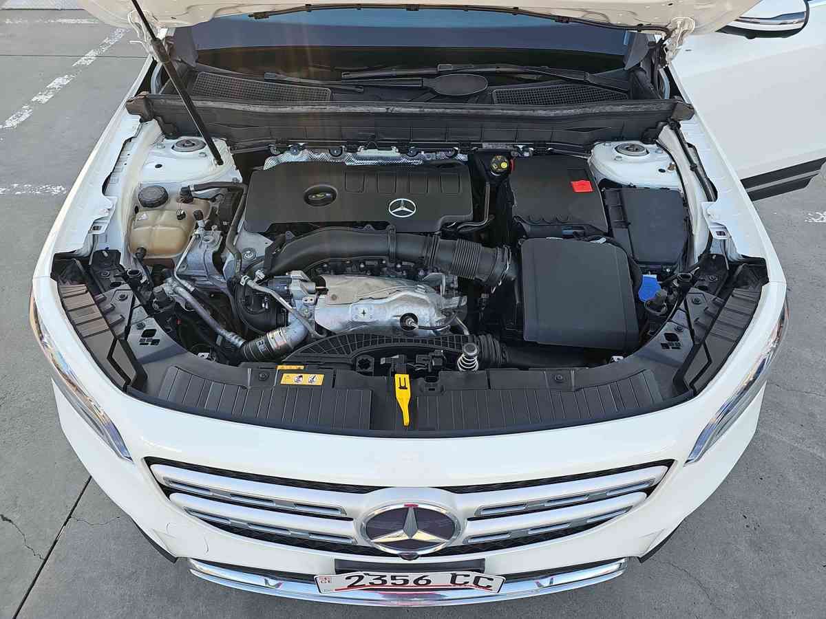 Mercedes-Benz GLB 250 2021 — миниатюра 2