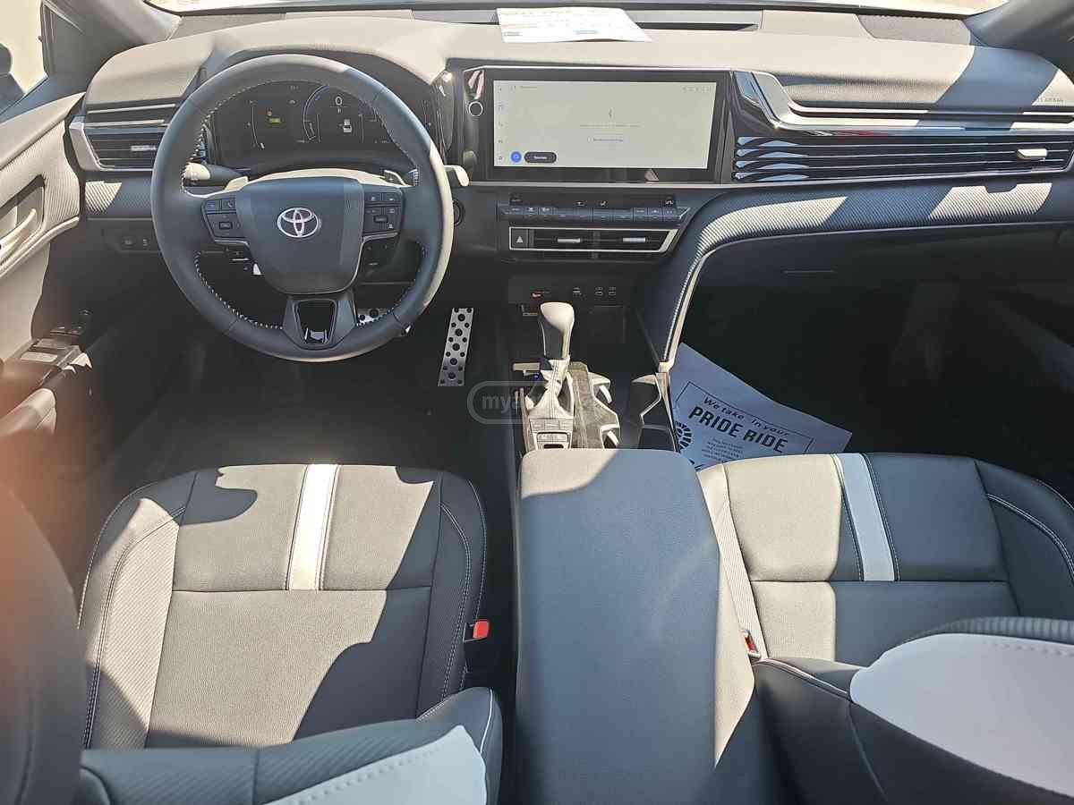 Toyota Toyota Camry — миниатюра 8