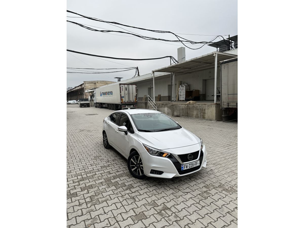 Nissan 1.6 SV 4dr Sedan CVT — миниатюра 1