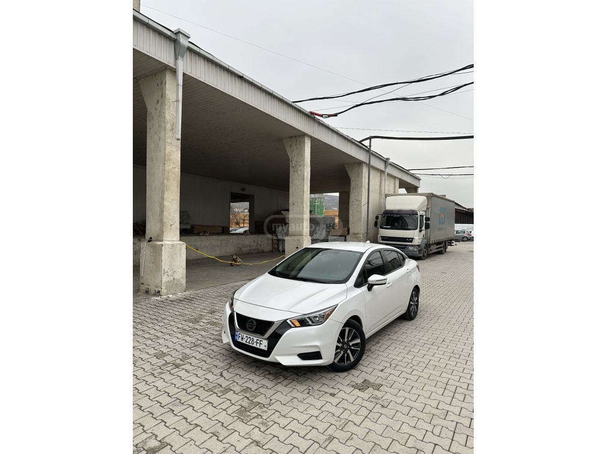 Nissan 1.6 SV 4dr Sedan CVT — миниатюра 3