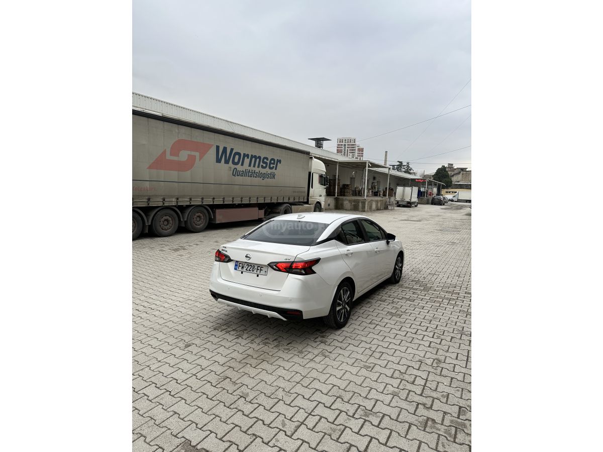 Nissan 1.6 SV 4dr Sedan CVT — миниатюра 7