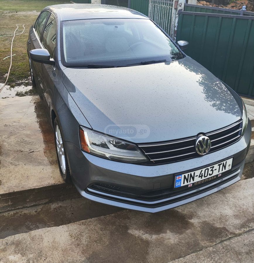 Volkswagen Jetta - фото 5