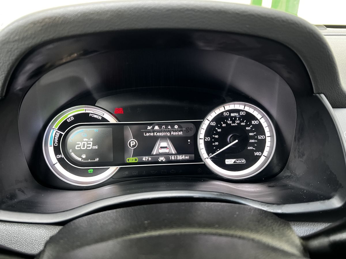 Kia Niro - фото 11