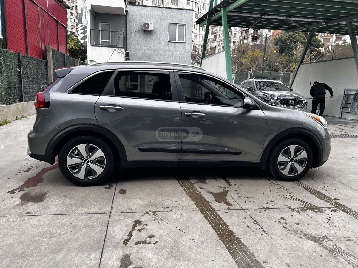 Kia Niro - фото 4