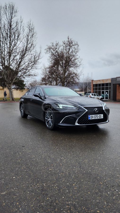 Lexus ES 300 - фото 3