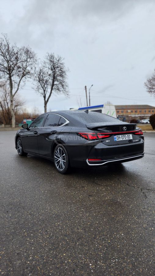 Lexus ES 300 - фото 6