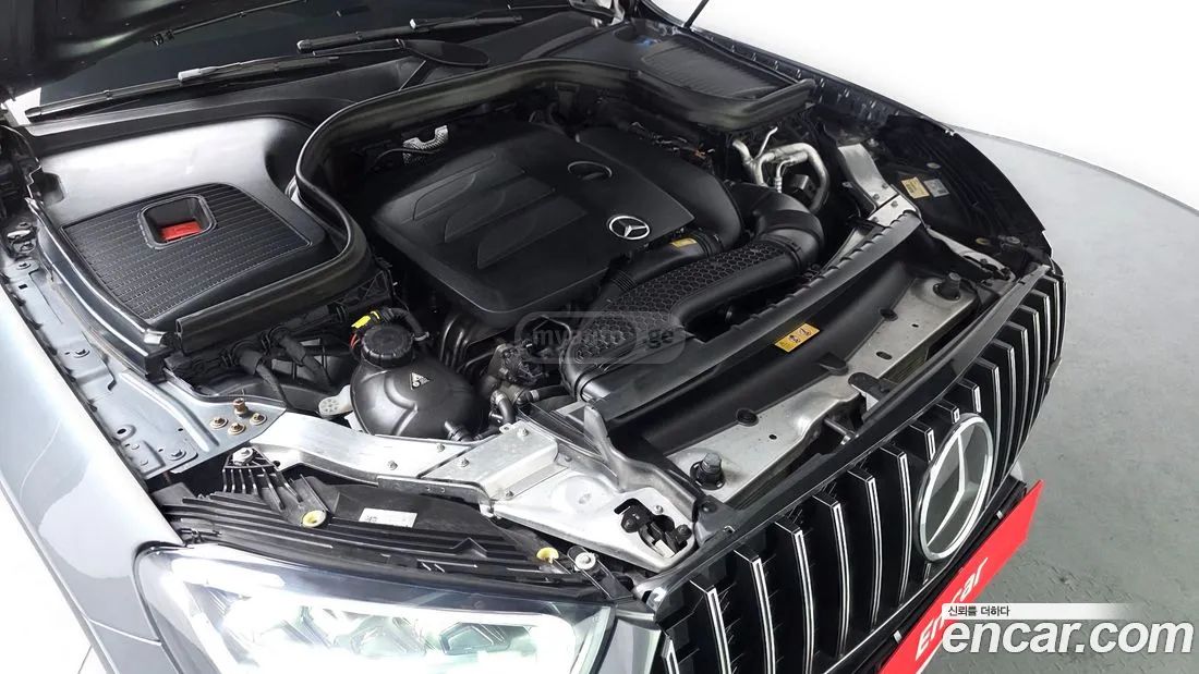 Mercedes-Benz GLC 63 AMG 2021 — миниатюра 6