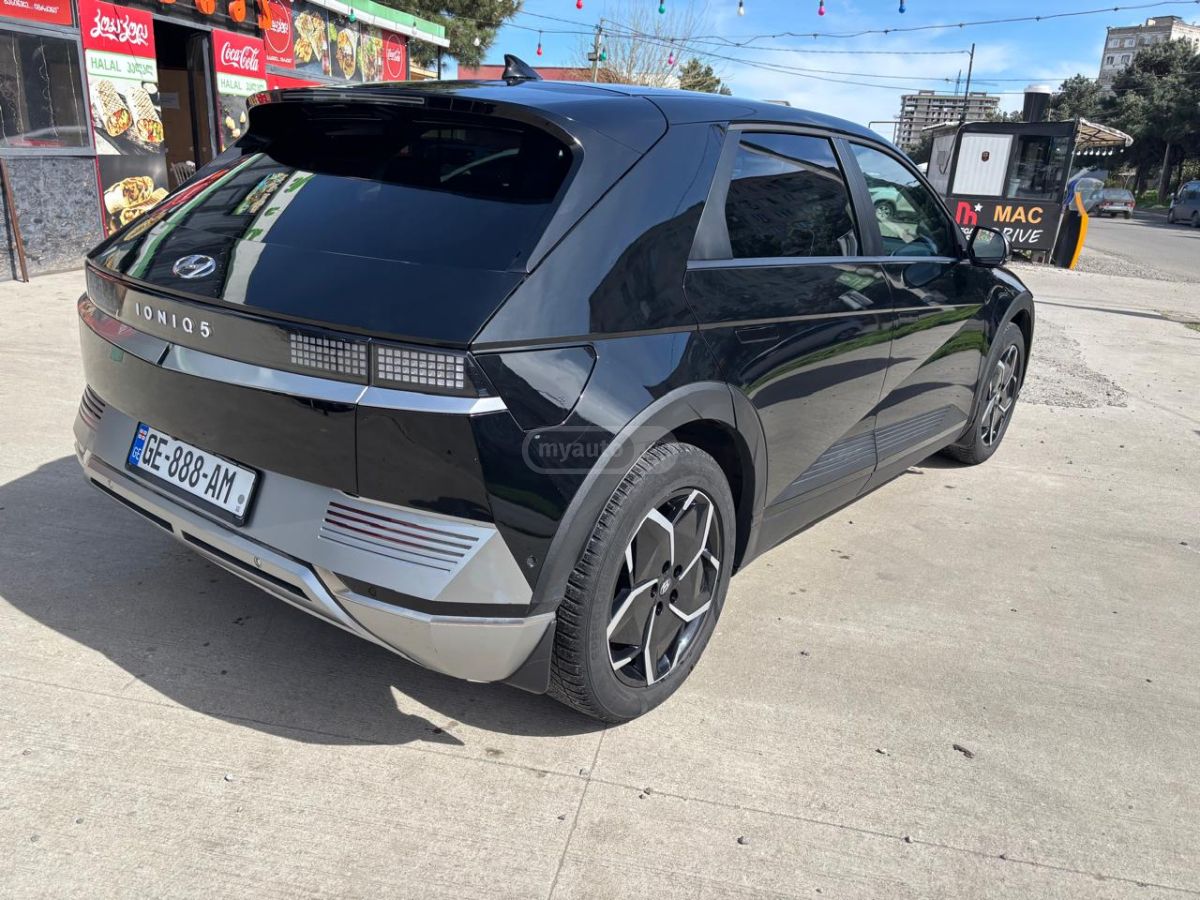 Hyundai Ioniq 5 - фото 3