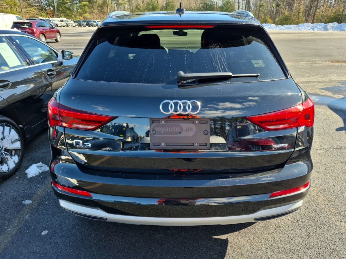 Audi 40 Premium 4dr All-Wheel Drive — миниатюра 3