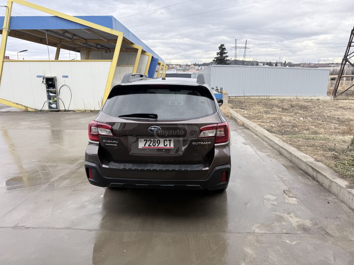 Subaru Outback - фото 3