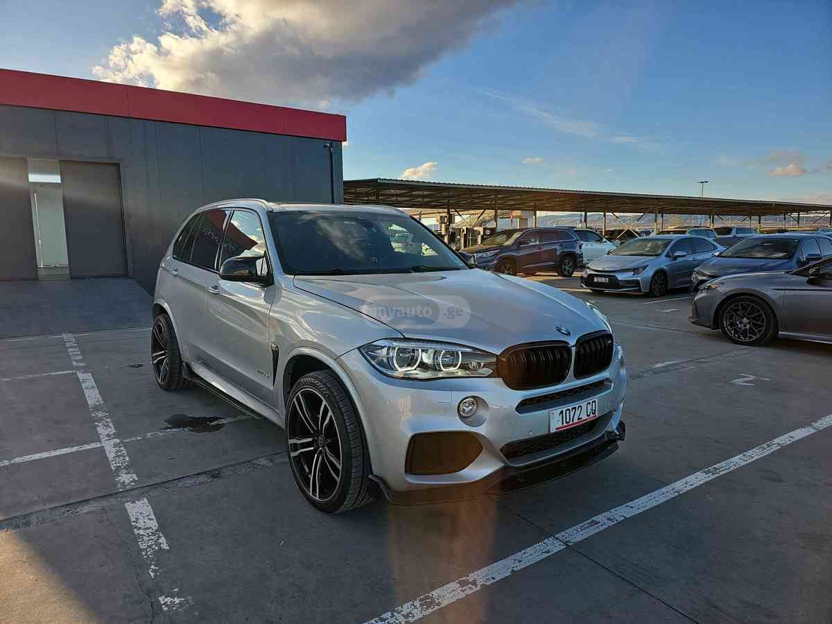 BMW X5 - фото 3