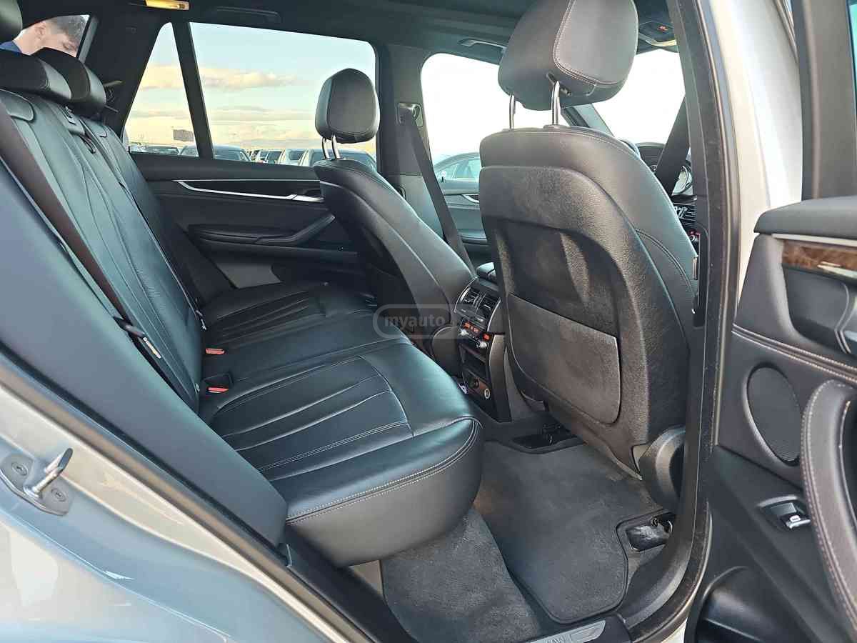 BMW X5 - фото 5