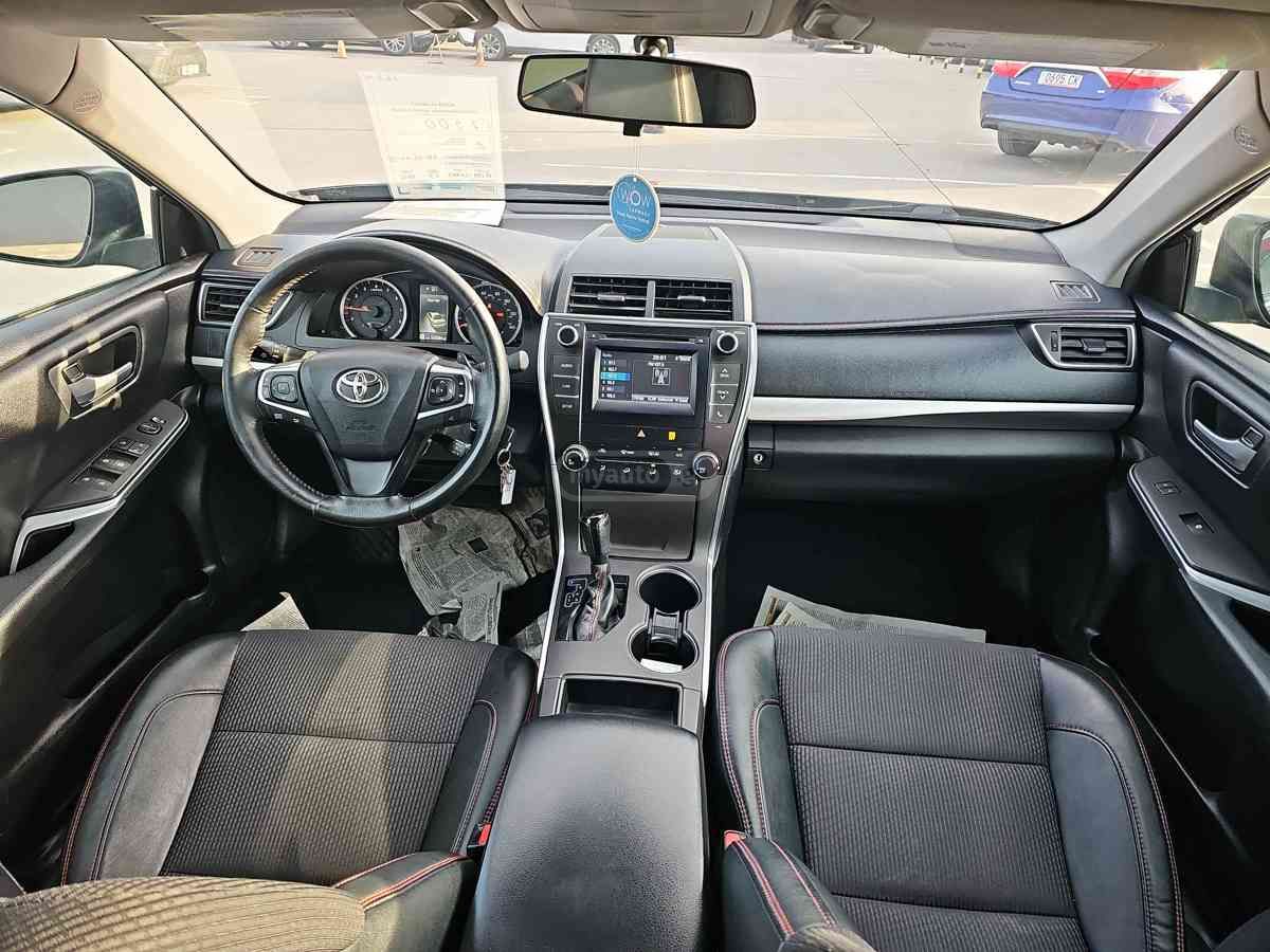 Toyota Camry - фото 8