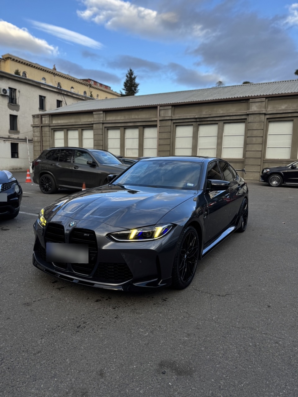 BMW 330 - фото 1