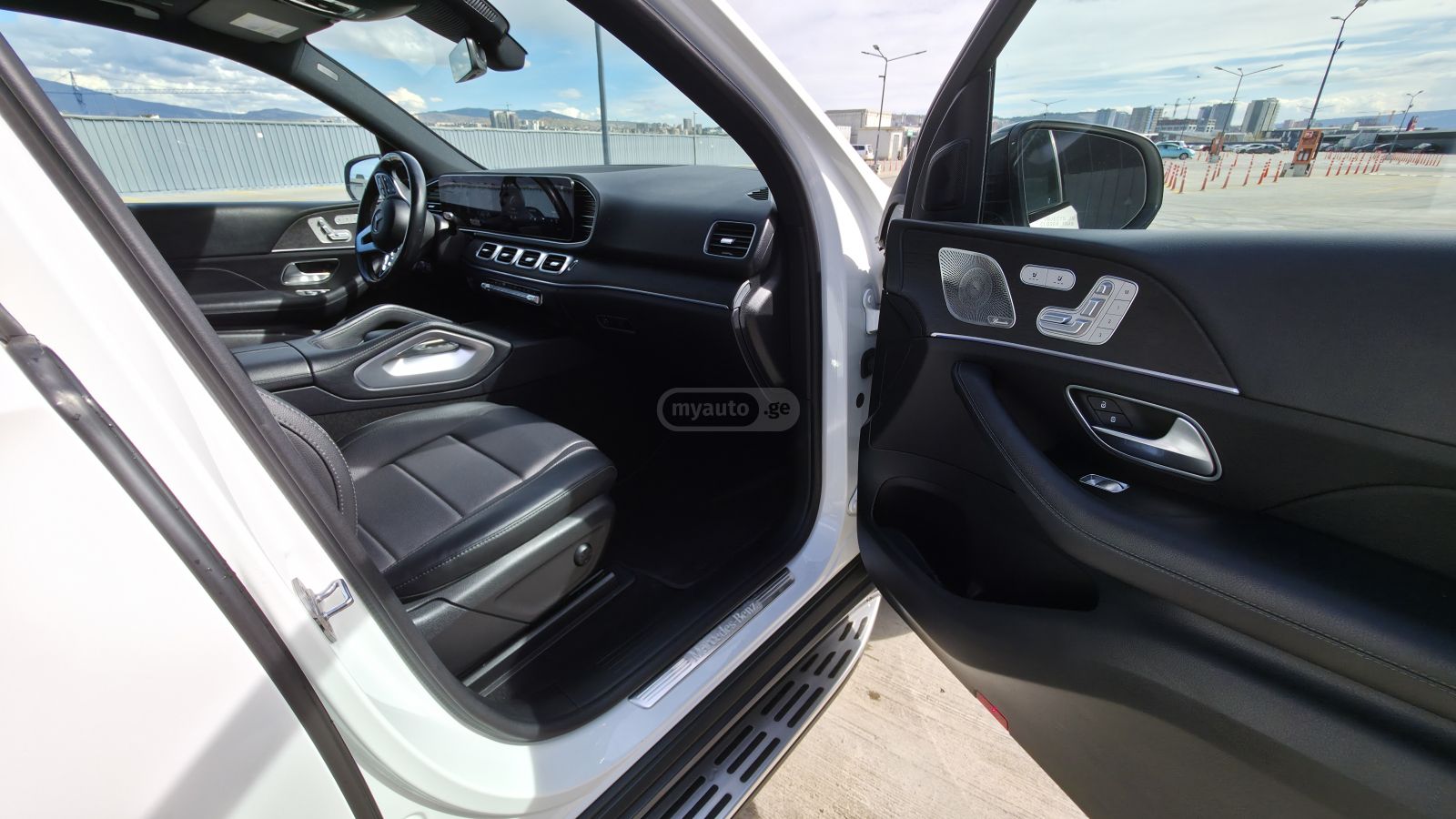 Mercedes-Benz GLE 350 - фото 11