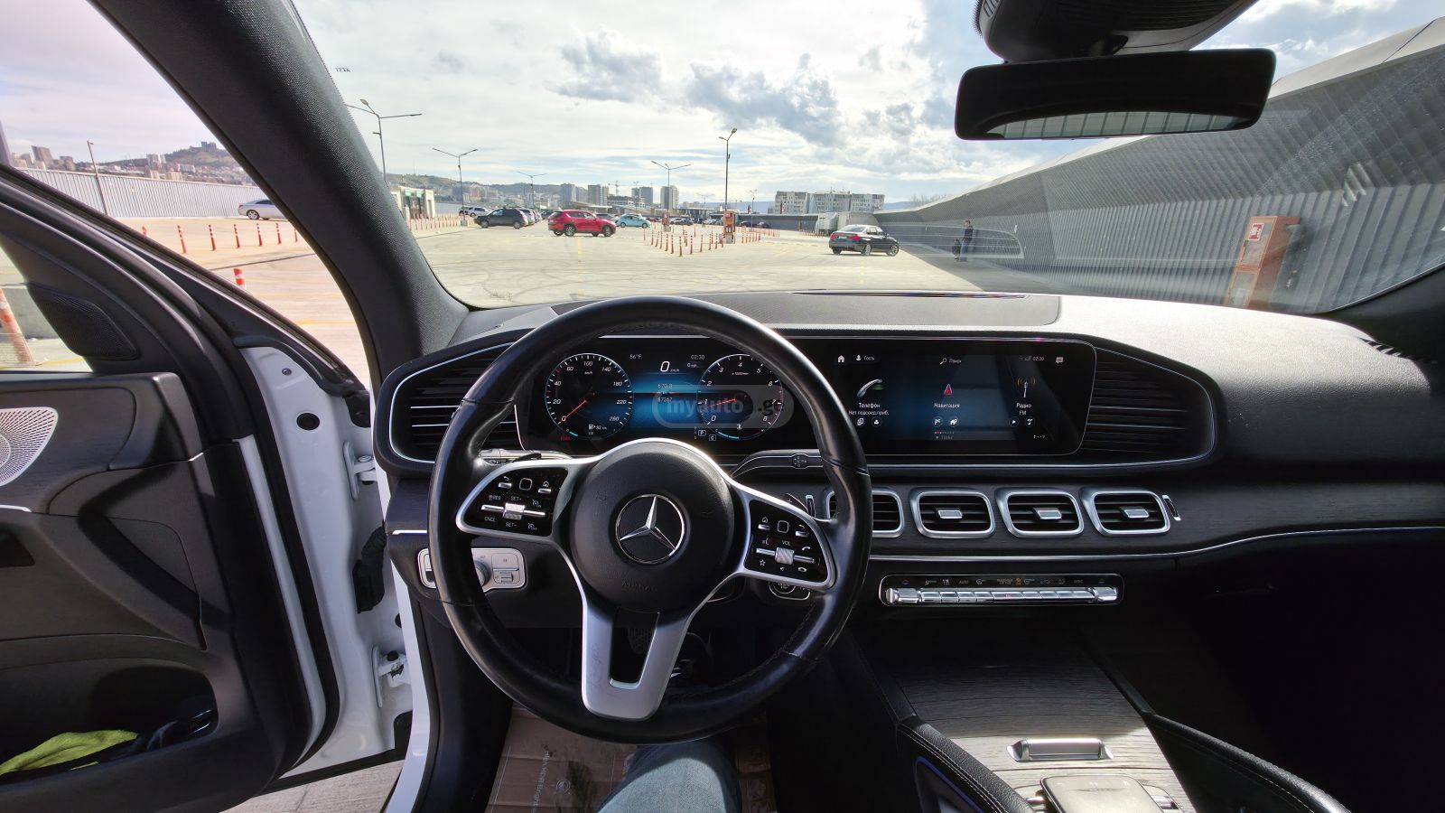 Mercedes-Benz GLE 350 - фото 14