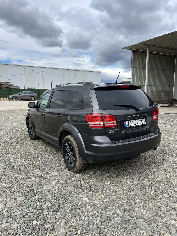 Dodge Journey - фото 4