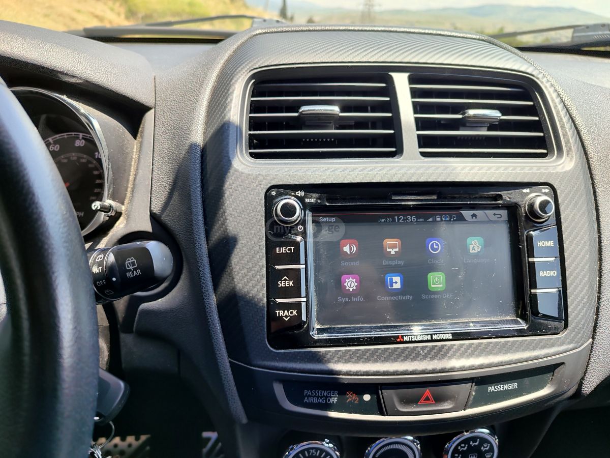 Mitsubishi Outlander Sport - фото 5