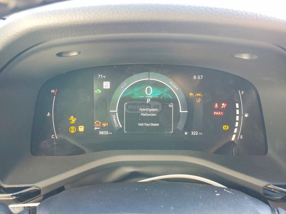 Toyota Camry 2026 — миниатюра 10