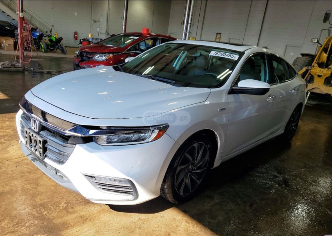 Honda Insight - фото 1