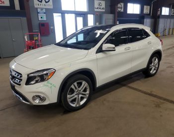 Mercedes-BenzGLA 250