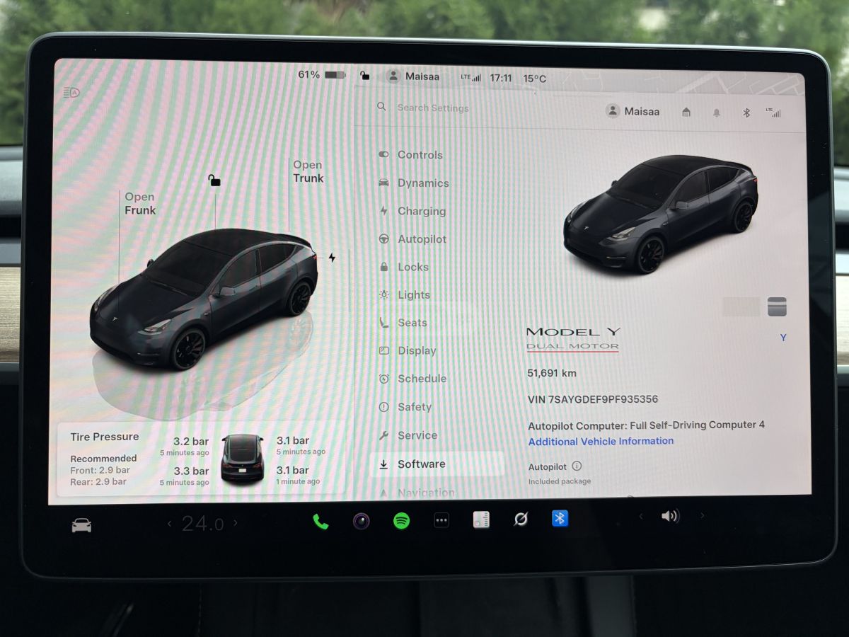 Tesla Model Y - фото 15