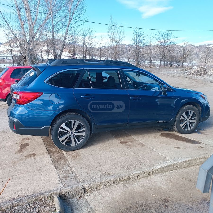 Subaru Outback - фото 10