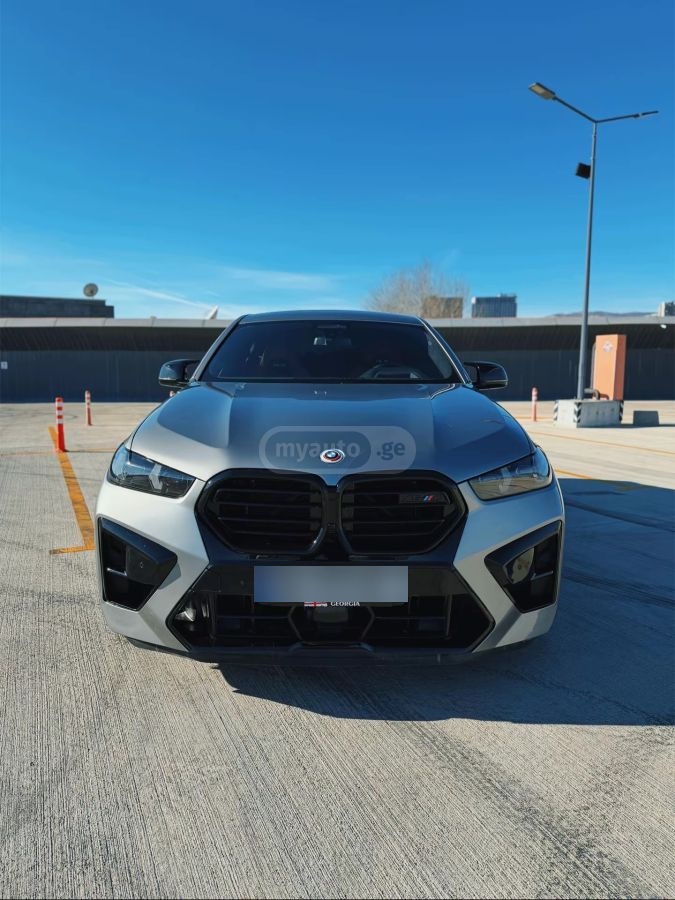 BMW X6 M 2023 — миниатюра 1