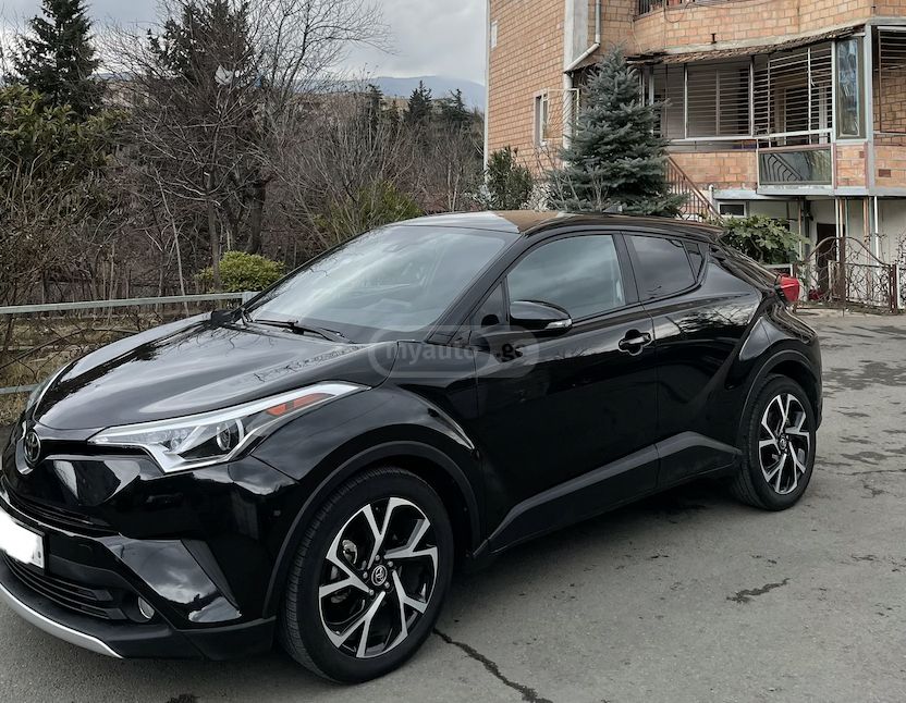Toyota CHR - фото 2